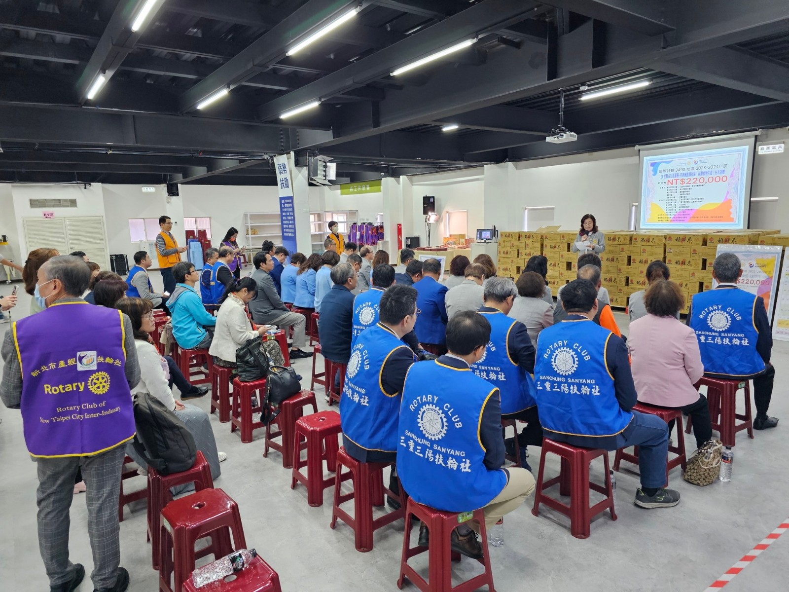 LINE_ALBUM_1130119－14聯合社區服務-打造無飢餓社區，延續食物生命-白米捐贈儀式_240121_301.jpg