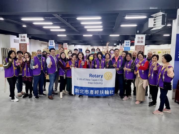 LINE_ALBUM_1140212安得烈食物箱包裝志工服務_250213_65.jpg