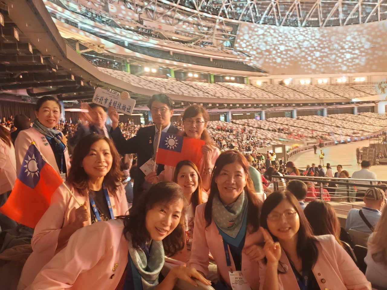 LINE_ALBUM_20260614扶輪世界年會開幕_260615_290.jpg